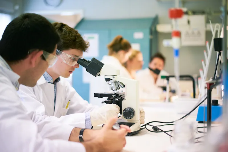Photo du campus de SupBiotech  3
